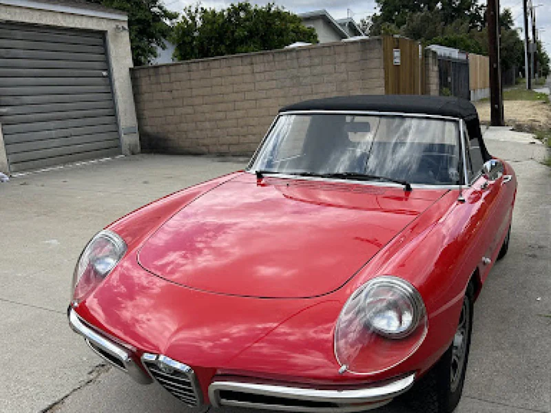 1967 Alfa Romeo Duetto Spider 3