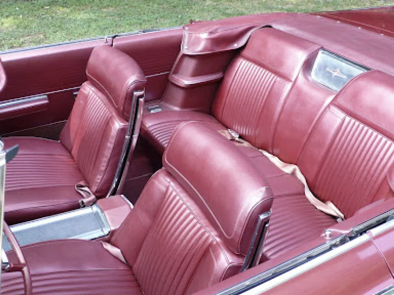 1966 Chrysler 300 Convertible 5