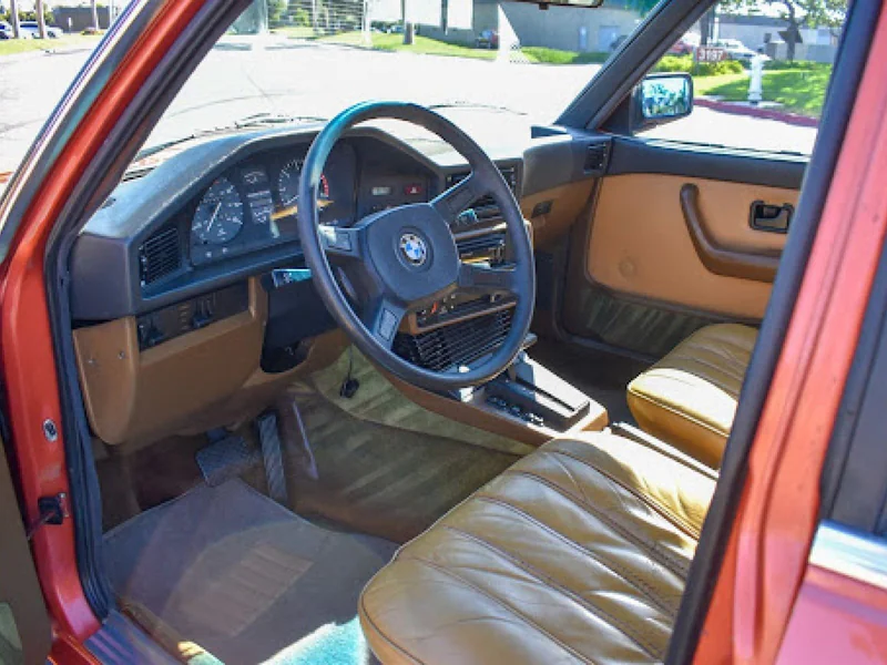 1982 BMW 528e 4