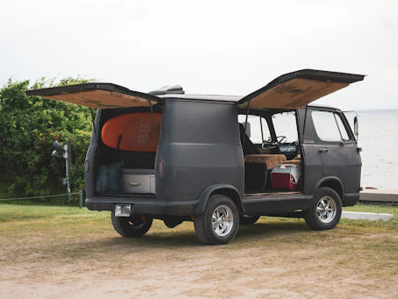 1965 Chevrolet G10 Van 4