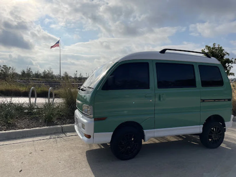 1996 Mitsubishi Bravo 2