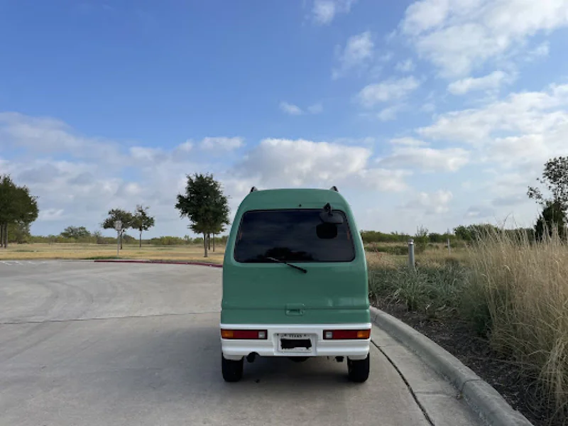 1996 Mitsubishi Bravo 3