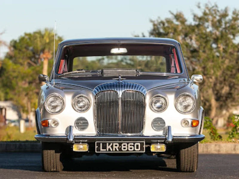 1969 Daimler Ds420 4