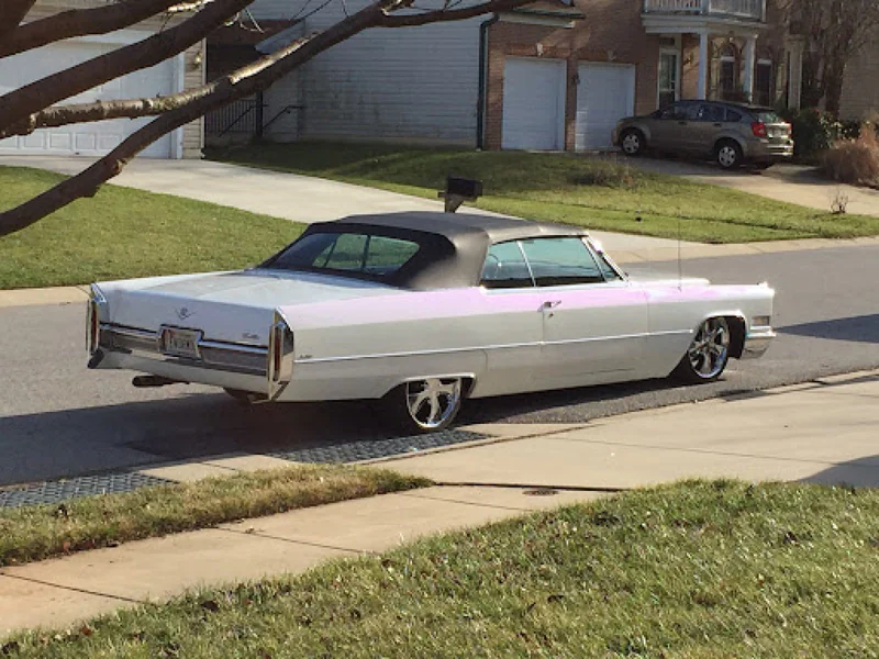 1966 Cadillac Deville 3