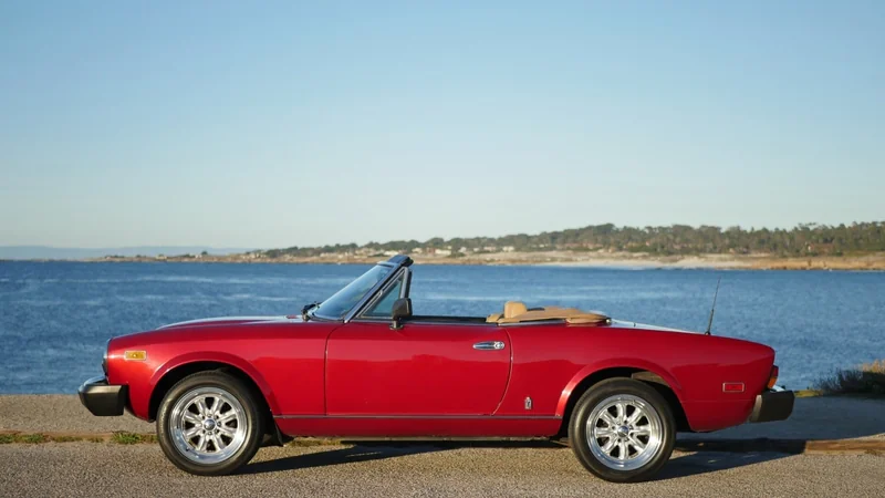 1982 Fiat Spider 2000 2