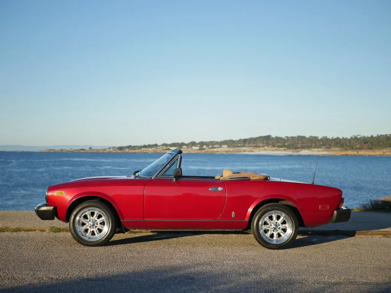 1982 Fiat Spider 2000 13
