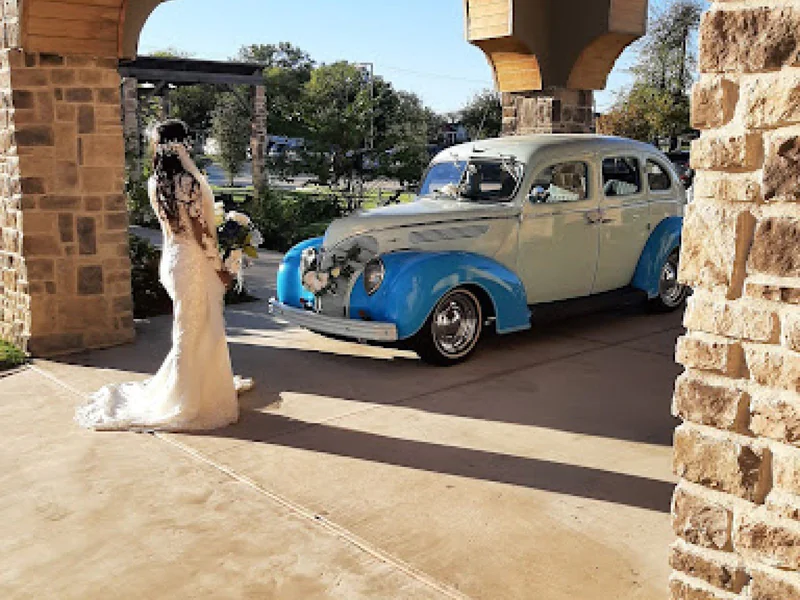 1938 Ford Deluxe 4