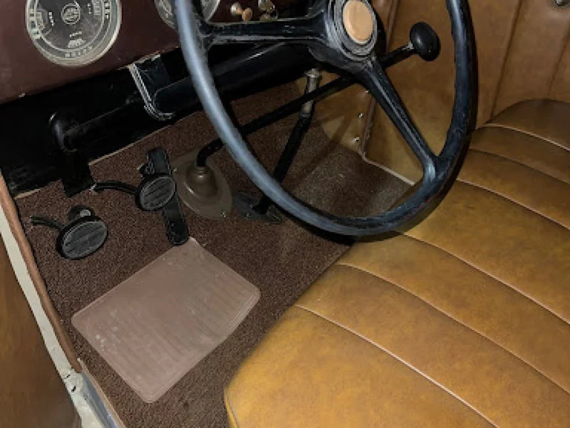 1935 Plymouth Pj 5