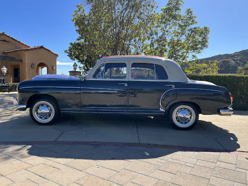 1958 Mercedes-Benz 220s