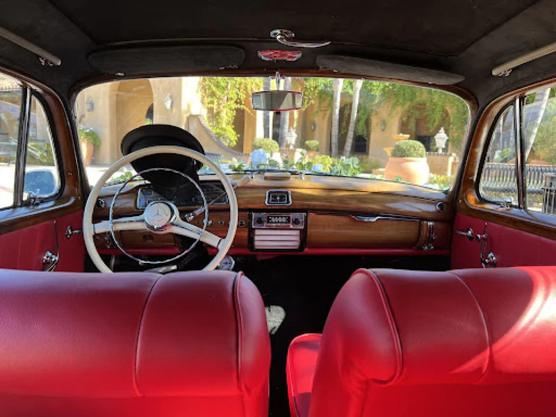1958 Mercedes-Benz 220s