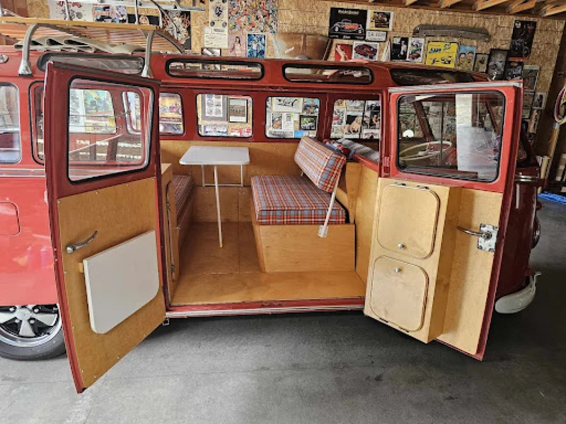 1962 Volkswagen Bus - 23 Window 8