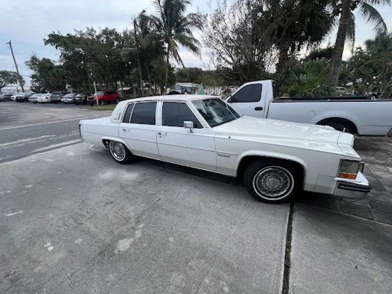 1983 Cadillac Sedan Deville