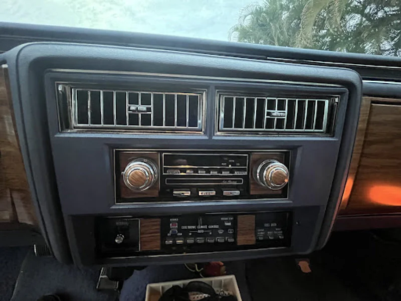 1983 Cadillac Sedan Deville