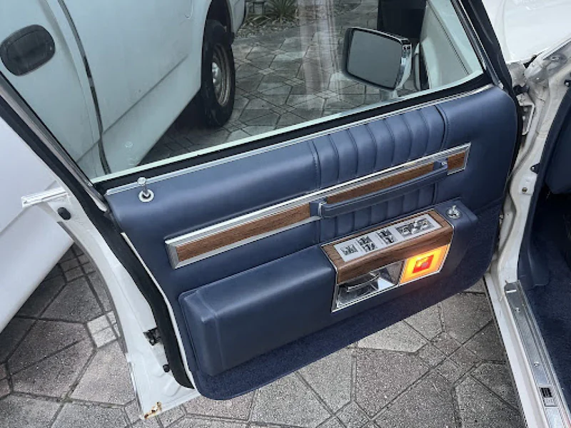 1983 Cadillac Sedan Deville