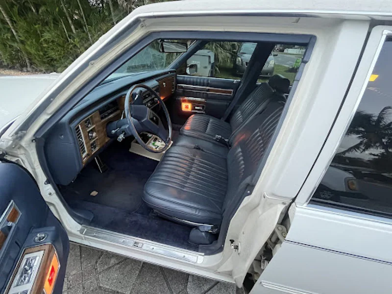 1983 Cadillac Sedan Deville