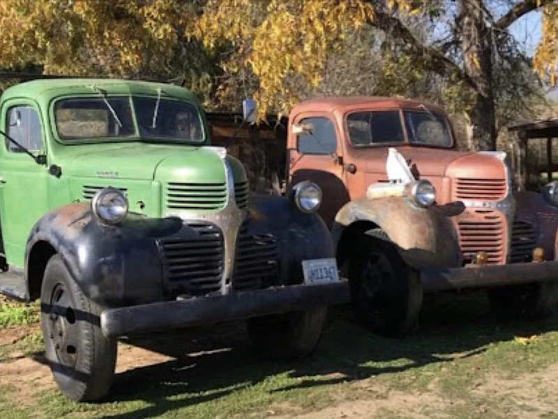 1947 Dodge 2 Ton Farm Truck 5