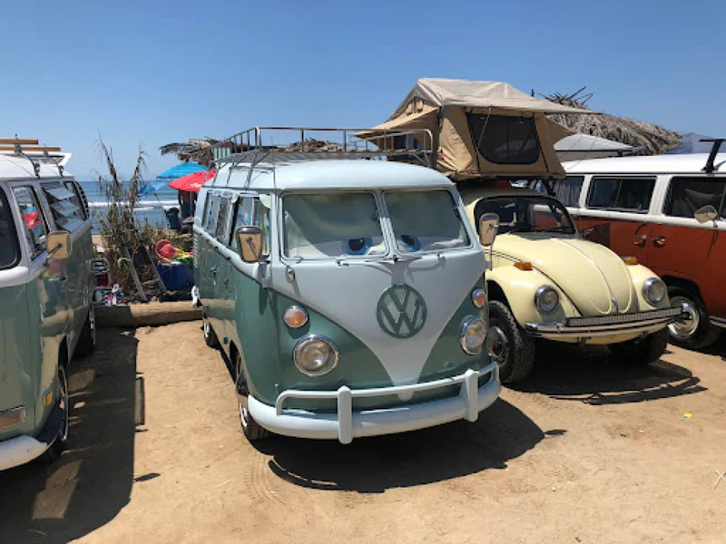 1962 Volkswagen Bus 9