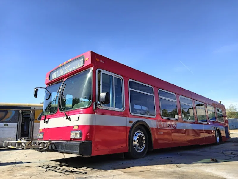 2005 New Flyer C40 5