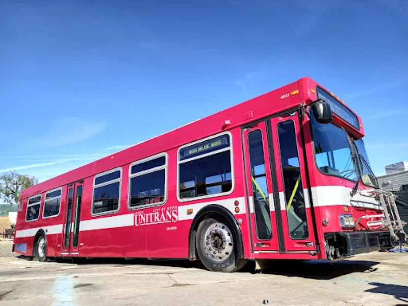 2005 New Flyer C40 9
