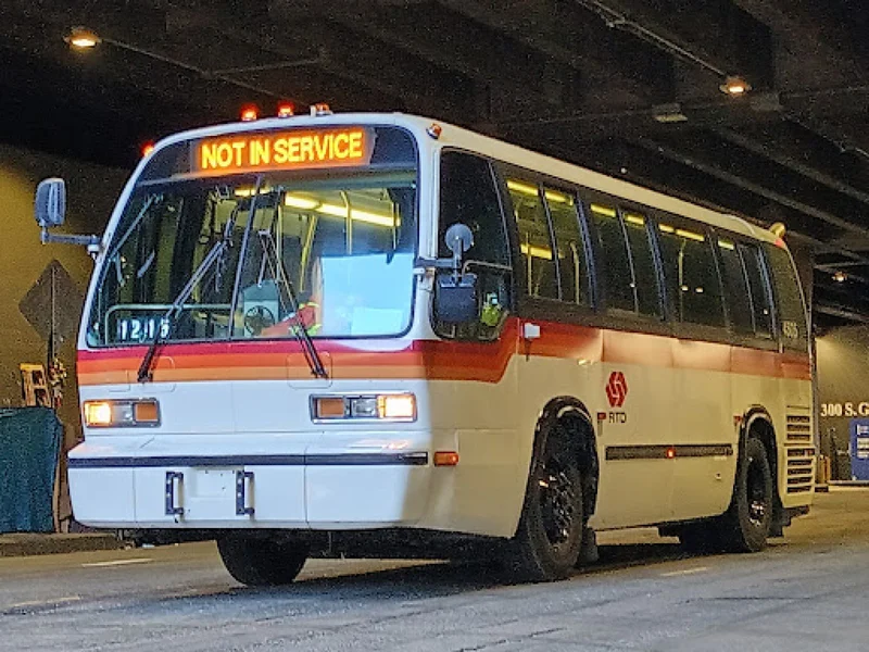2005 Unknown Bus RTS 5