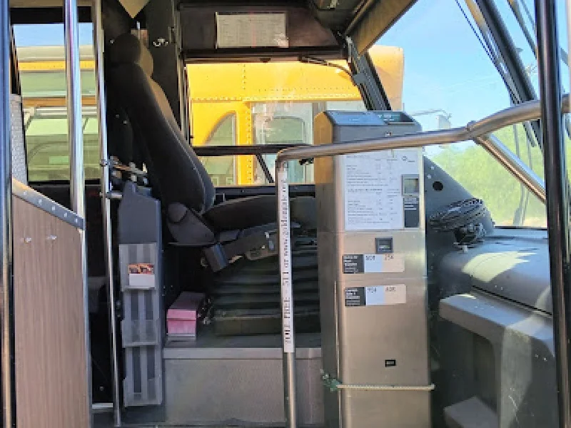 2005 Unknown Bus RTS 7