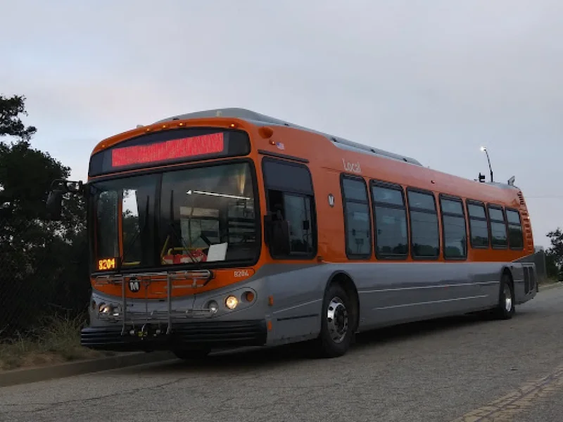 2014 NABI Compo Transit Bus 45-c 9