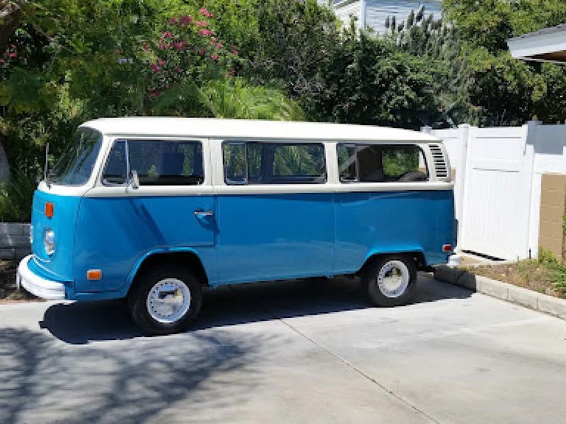 1976 Volkswagen MicroBus--7 Passenger Type 2