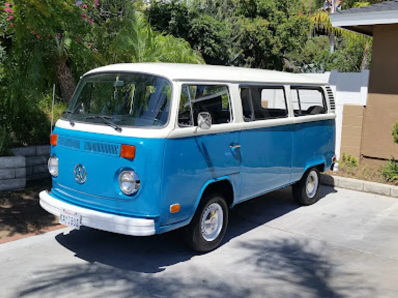 1976 Volkswagen MicroBus--7 Passenger Type 2