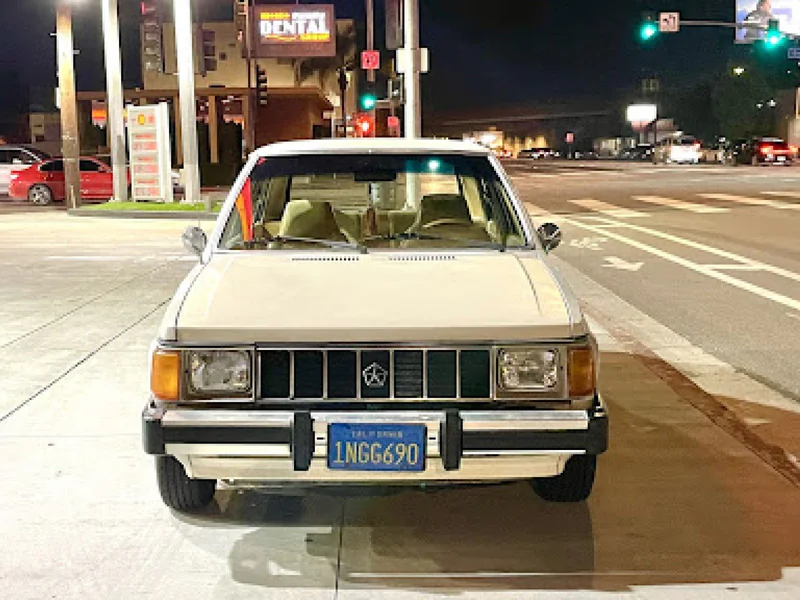 1986 Dodge Omni 4