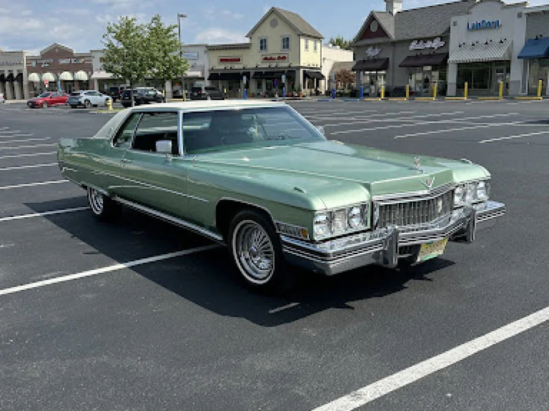 1973 Cadillac Deville Coupe 4