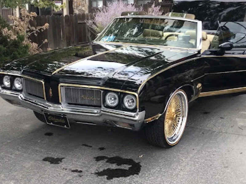 1970 Oldsmobile Cutlass Convertible 2