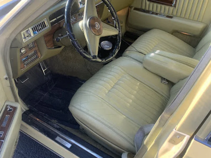 1976 Cadillac Seville 4