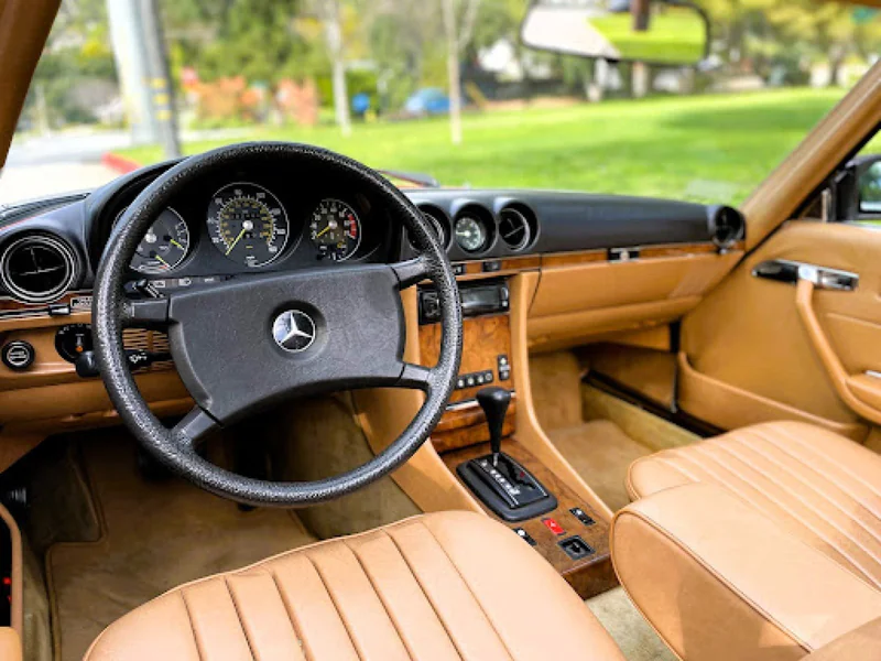 1984 Mercedes-Benz 380 SL 8