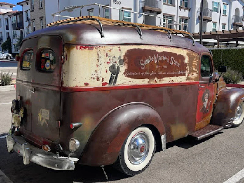 1947 International Panel Truck 11