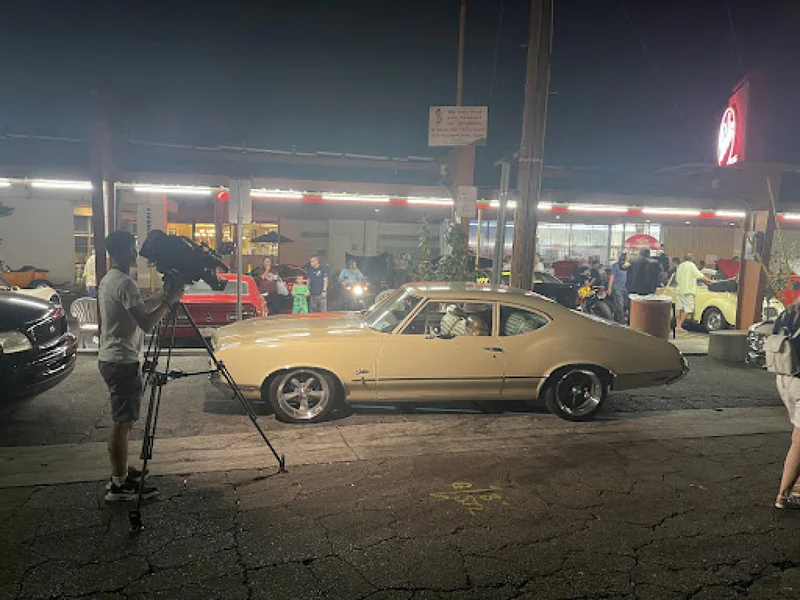 1970 Oldsmobile Cutlass Sportback S 2