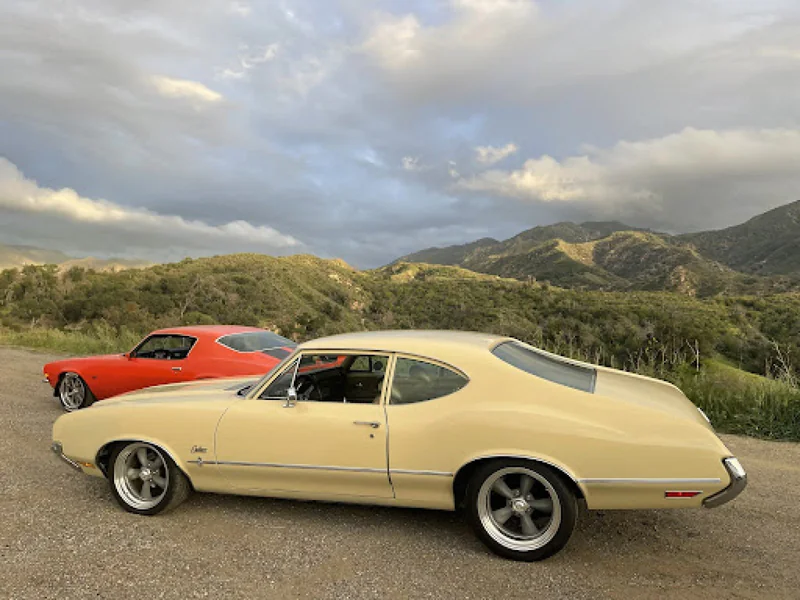 1970 Oldsmobile Cutlass Sportback S 3