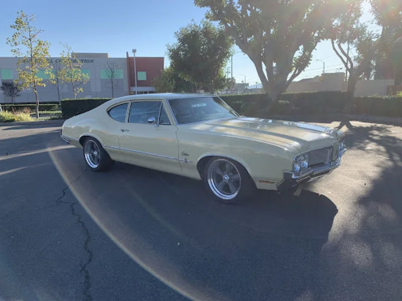 1970 Oldsmobile Cutlass Sportback S 7