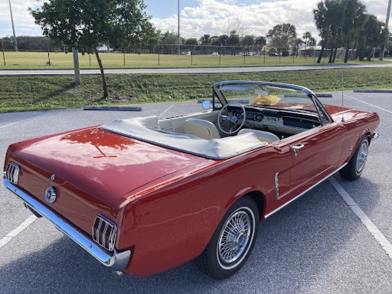 1965 Ford Mustang 5