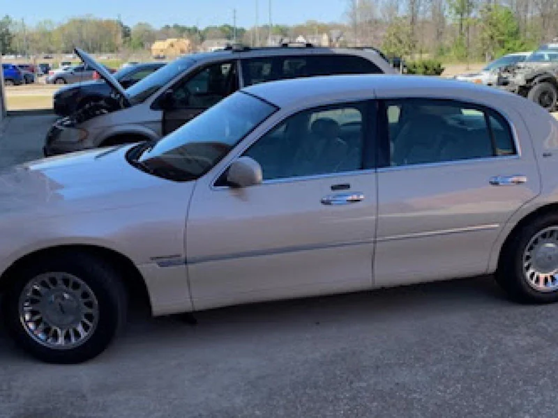 1999 Lincoln Town Car