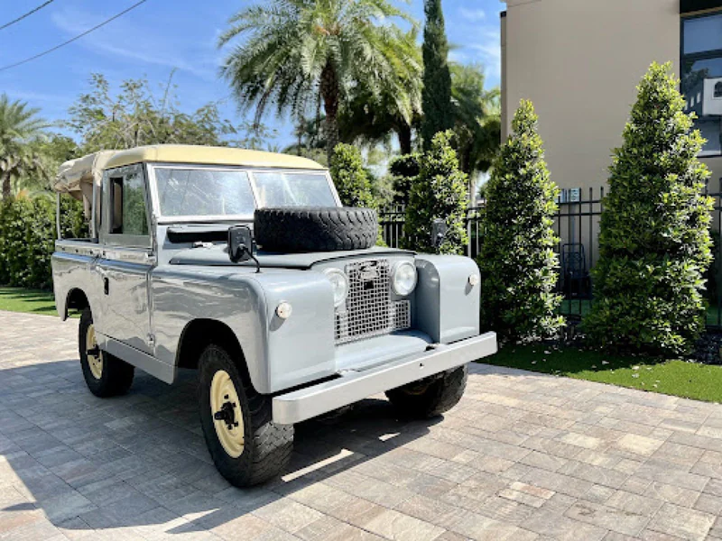 1970 Land Rover Santana Iia
