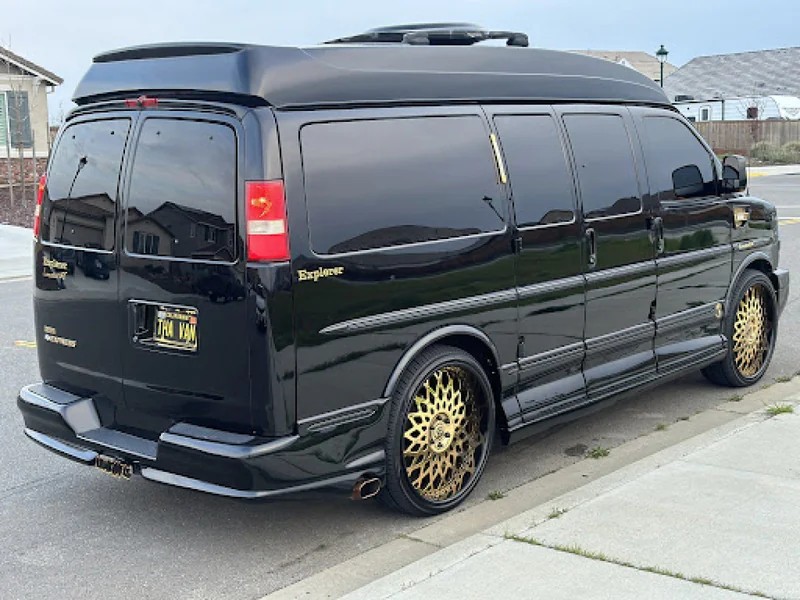 2011 Chevrolet Express 1500 2