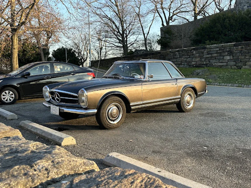 1966 Mercedes-Benz 230 Sl 7