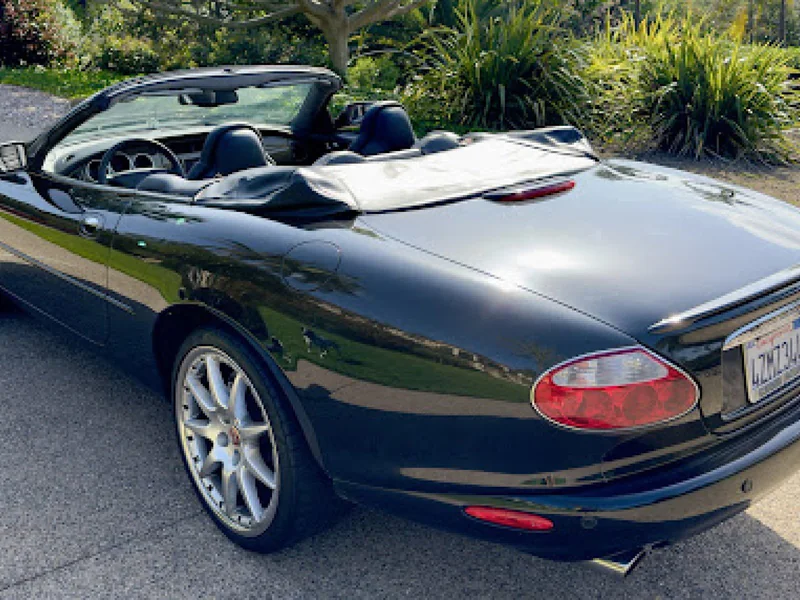 2002 Jaguar XKR 100 2