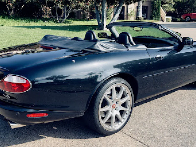 2002 Jaguar XKR 100 3