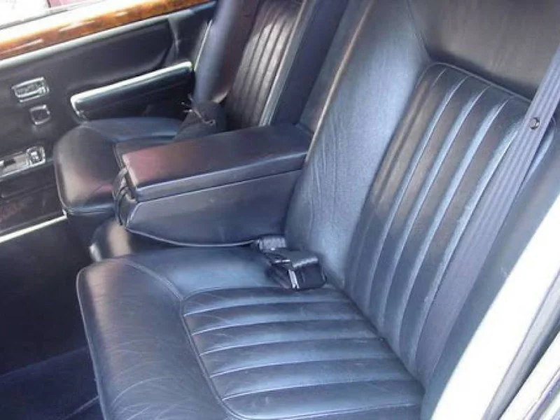 1989 Rolls-Royce Silver Spur 9
