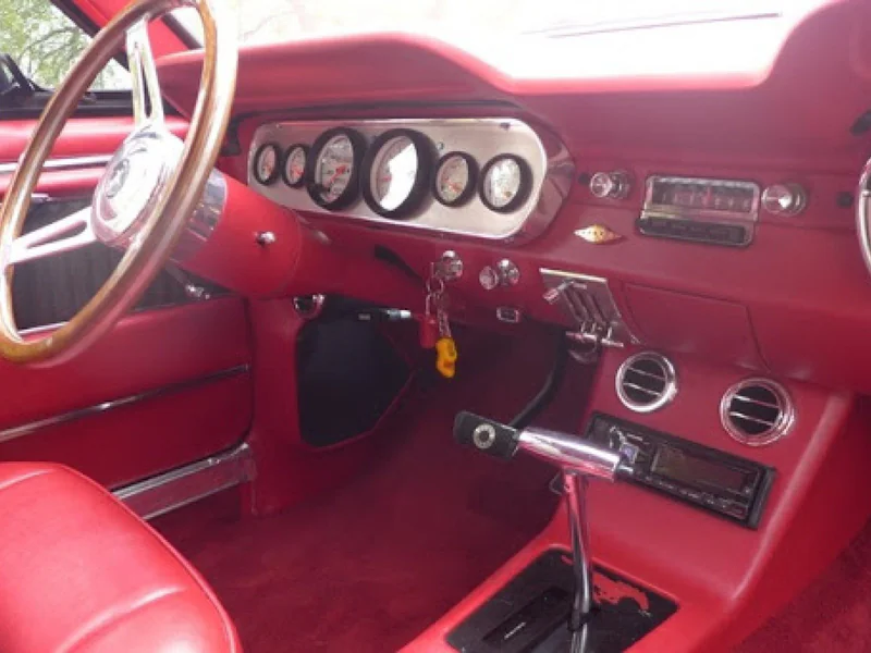 1964 Ford Mustang 2