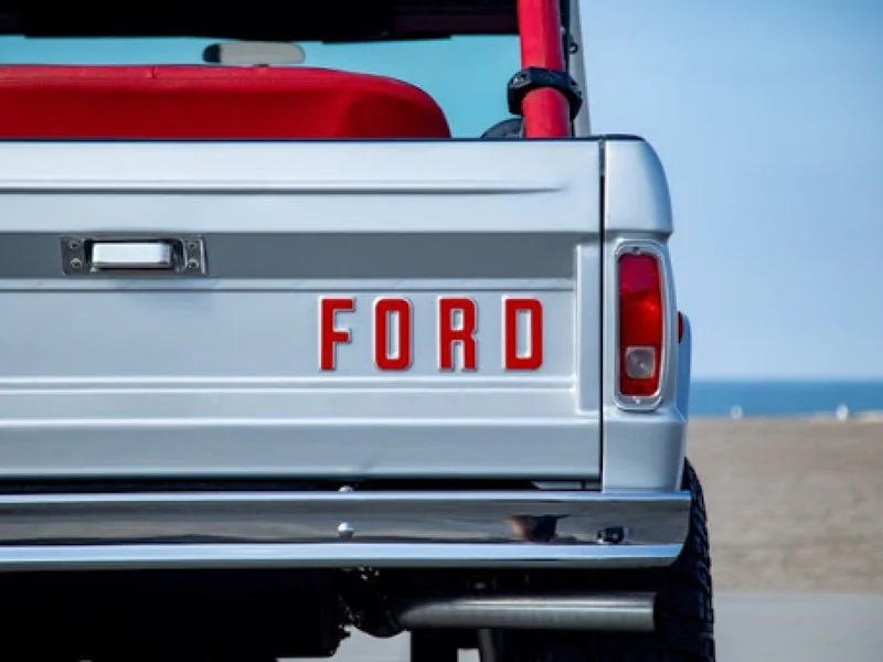 1968 Ford Bronco 11