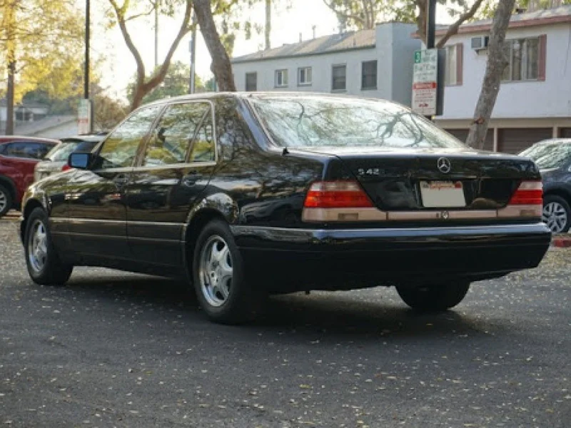 1997 Mercedes-Benz S420 3