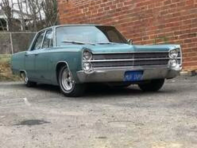 1967 Plymouth Fury 3
