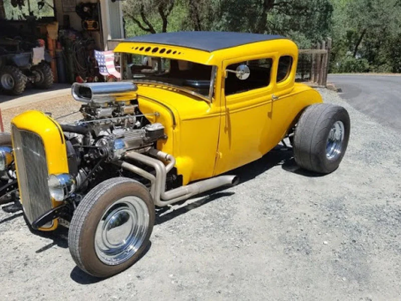 1931 Ford Model A hot rod 2